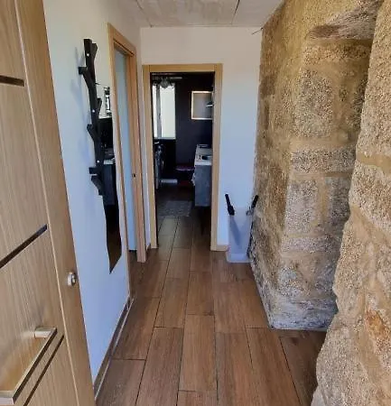 Tipica Casa De Piedra